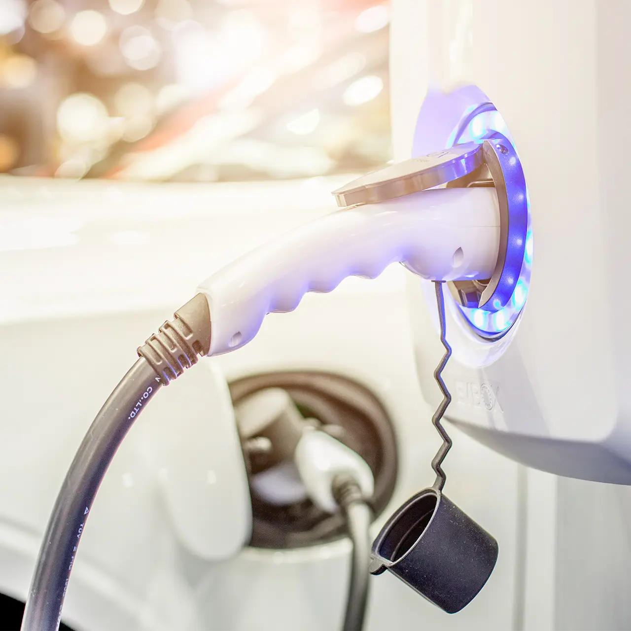 Colonnina ricarica elettrica per auto Colonnina ricarica elettrica per auto